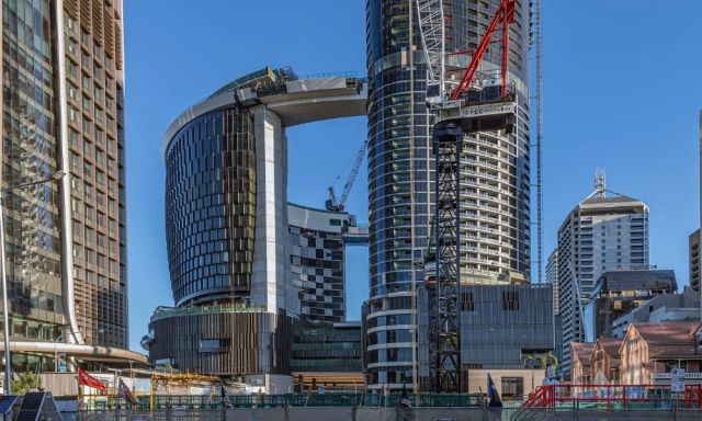 An almost complete Queens Wharf with slight construction to continue.